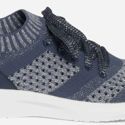 Tennis-chaussette bleue et argentée tricotée éco-conçue